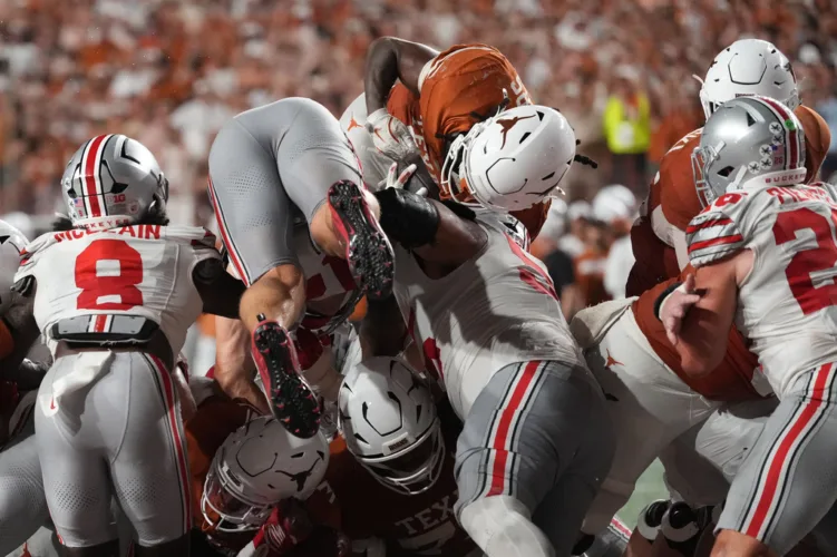 No. 4 Texas stuns No. 1 Ohio State 24-23 after erasing 20-point 4th-quarter deficit